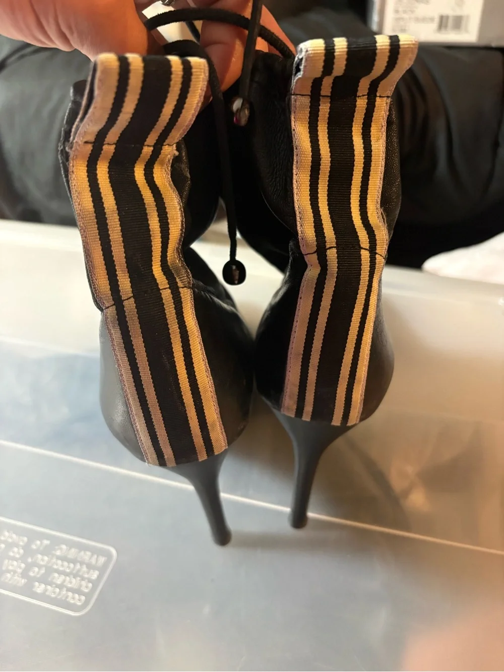 Steven By Steve Madden sleek black